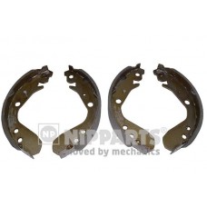 J3504021 NIPPARTS Комплект гальмівних колодок