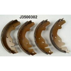 J3500302 NIPPARTS Комплект гальмівних колодок