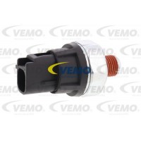 V32-73-0015 VEMO Датчик тиску масла