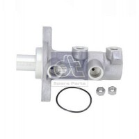 7.34296 DT Spare Parts Головний гальмівний циліндр