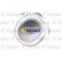 V15-99-1902 VEMO Датчик тиску масла