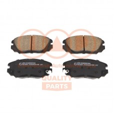 704-20120 IAP QUALITY PARTS Комплект гальмівних колодок дисковий гальм