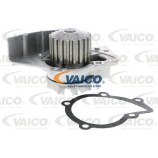 V22-50002 VAICO Водяний насос охолодження двигуна