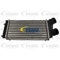 Интеркулер VEMO V22-60-0007