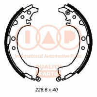 705-17056 IAP QUALITY PARTS Комплект гальмівних колодок