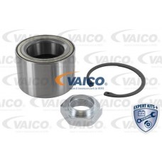 V22-1032 VAICO Комплект підшипника ступиці колеса