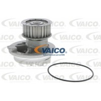 V40-50017 VAICO Водяний насос охолодження двигуна
