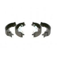 0 986 487 627 BOSCH Комплект гальмівних колодок
