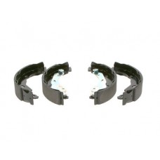 0 986 487 627 BOSCH Комплект гальмівних колодок