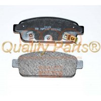 704-20102 IAP QUALITY PARTS Комплект гальмівних колодок дисковий гальм