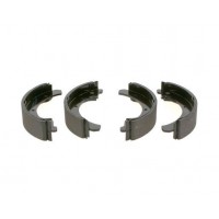 0 986 487 219 BOSCH Комплект гальмівних колодок