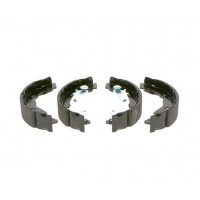 0 986 487 690 BOSCH Комплект гальмівних колодок