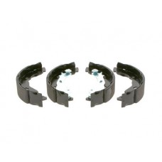 0 986 487 690 BOSCH Комплект гальмівних колодок