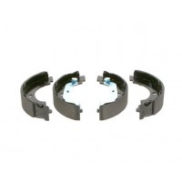 0 986 487 570 BOSCH Комплект гальмівних колодок