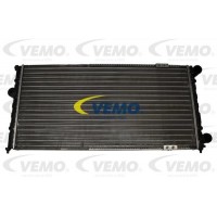 V15-60-5058 VEMO Радіатор охолодження двигуна