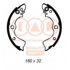 705-13086 IAP QUALITY PARTS Комплект гальмівних колодок