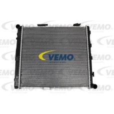 V30-60-1304 VEMO Радіатор охолодження двигуна
