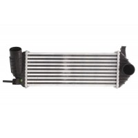 Интеркулер THERMOTEC DAR006TT