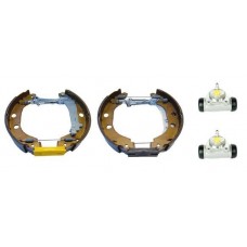 K 68 064 BREMBO Комплект гальмівних колодок