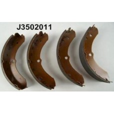J3502011 NIPPARTS Комплект гальмівних колодок