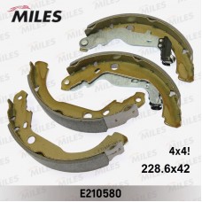 E210580 MILES Комплект гальмівних колодок