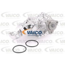 V10-50039 VAICO Водяний насос охолодження двигуна