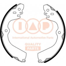 705-13220 IAP QUALITY PARTS Комплект гальмівних колодок