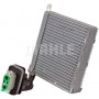 AE 118 000P MAHLE Випарник кондиціонера