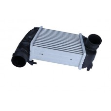AC335498 MAXGEAR Интеркулер