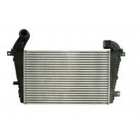 Интеркулер THERMOTEC DAX008TT