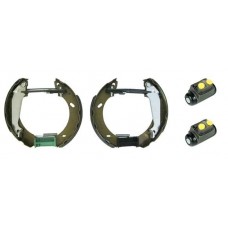 K 24 032 BREMBO Комплект гальмівних колодок