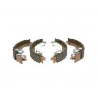 0 986 487 669 BOSCH Комплект гальмівних колодок