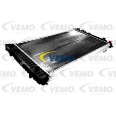 V15-60-5041 VEMO Радіатор охолодження двигуна