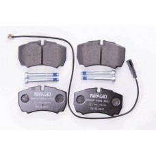 8DB 355 005-421 HELLA КомплеК т гальмівних колодок, дискове гальмо