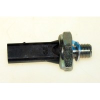 XOS8215 ELTA AUTOMOTIVE Датчик тиску масла