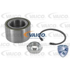 V24-0236 VAICO Комплект підшипника ступиці колеса