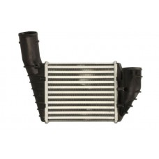 Интеркулер THERMOTEC DAW018TT