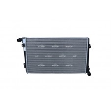53813 NRF Радіатор охолодження двигуна