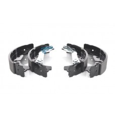 0 986 487 703 BOSCH Комплект гальмівних колодок