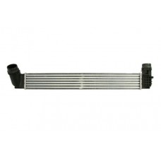 Интеркулер THERMOTEC DAR013TT
