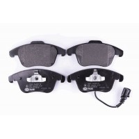 8DB 355 020-321 HELLA Комплект гальмівних колодок дисковий гальм