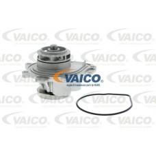 V40-50038 VAICO Водяний насос охолодження двигуна