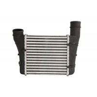 Интеркулер THERMOTEC DAA001TT