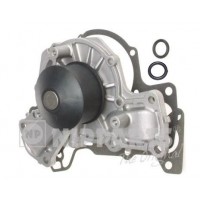 J1515046 NIPPARTS Водяний насос охолодження двигуна
