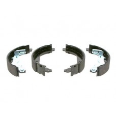 0 986 487 774 BOSCH Комплект гальмівних колодок