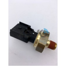 XOS8332 ELTA AUTOMOTIVE Датчик тиску масла