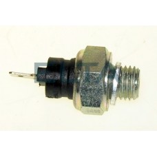 EE3238 ELTA AUTOMOTIVE Датчик тиску масла