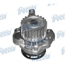 WP0145 FRECCIA Водяний насос охолодження двигуна