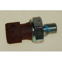 XOS8255 ELTA AUTOMOTIVE Датчик тиску масла