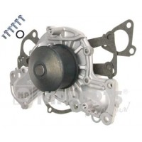 J1515057 NIPPARTS Водяний насос охолодження двигуна